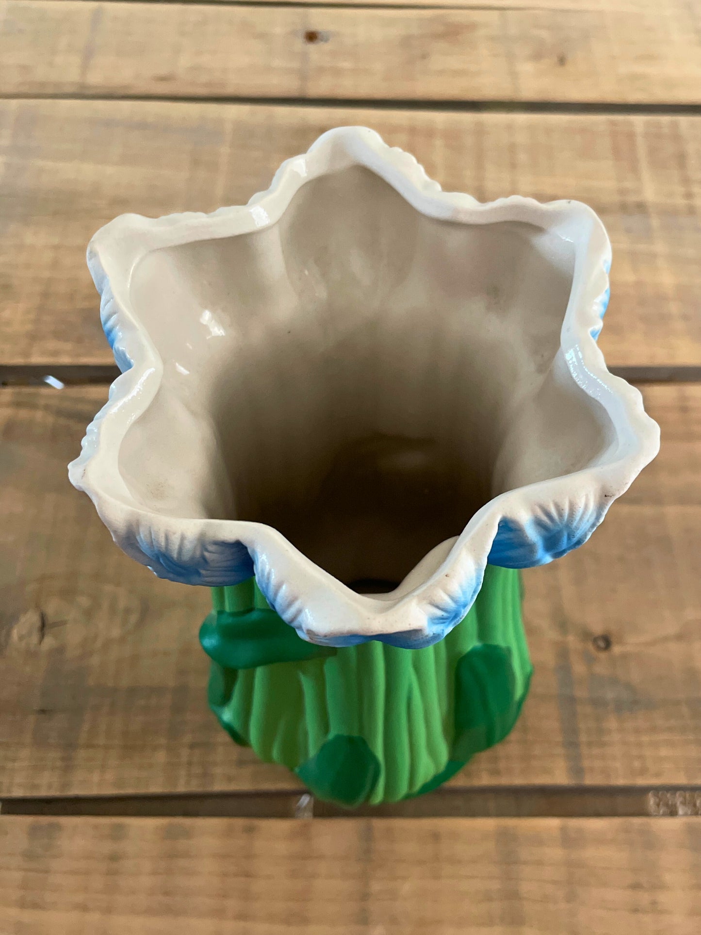 Vase tulipe porcelaine Ohmabergere