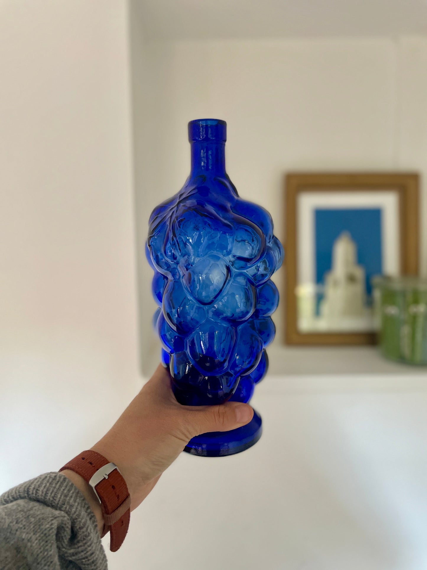 Carafe bleue raisin Ohmabergere