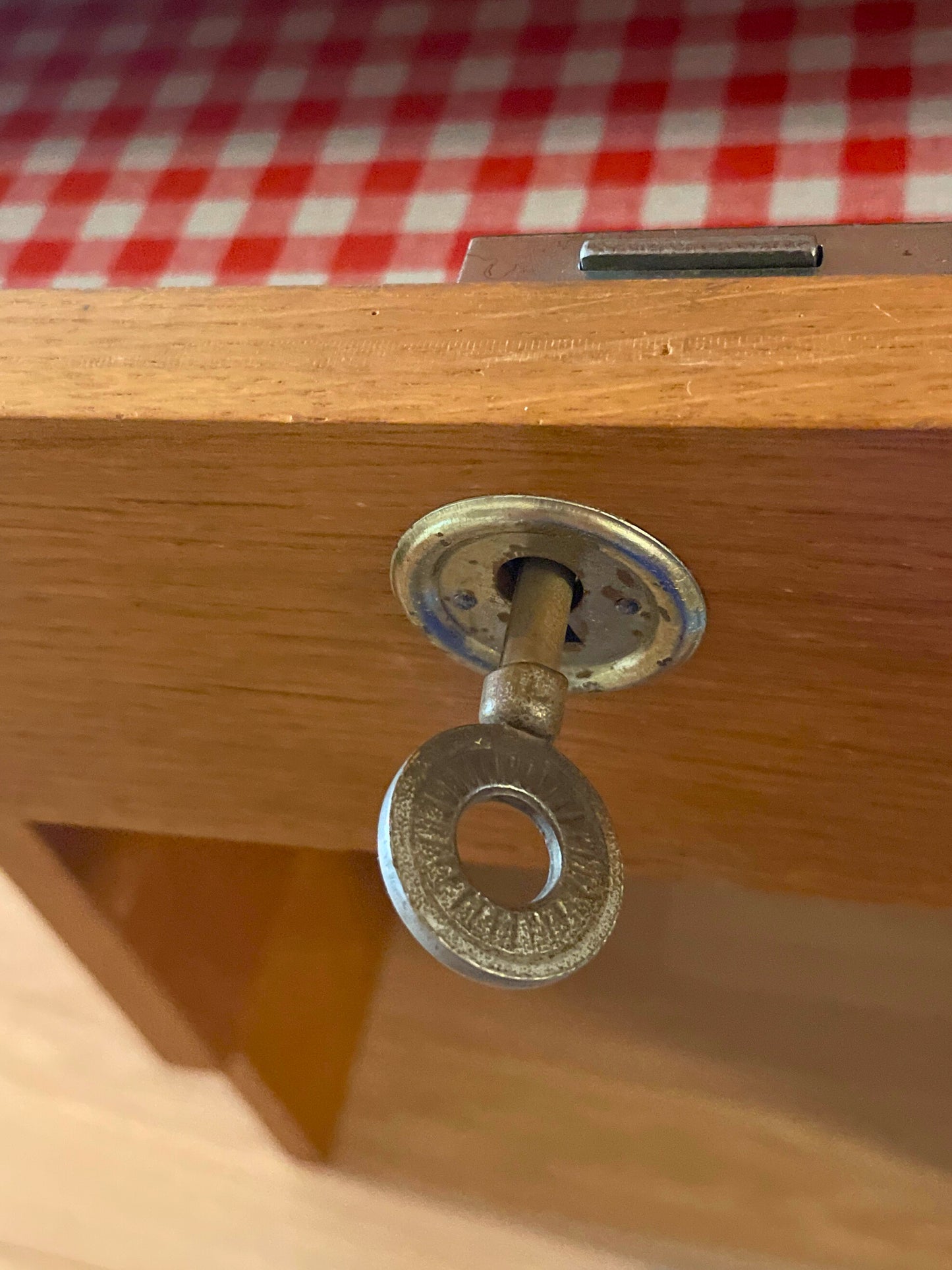 Bureau vintage 1960 Ohmabergere