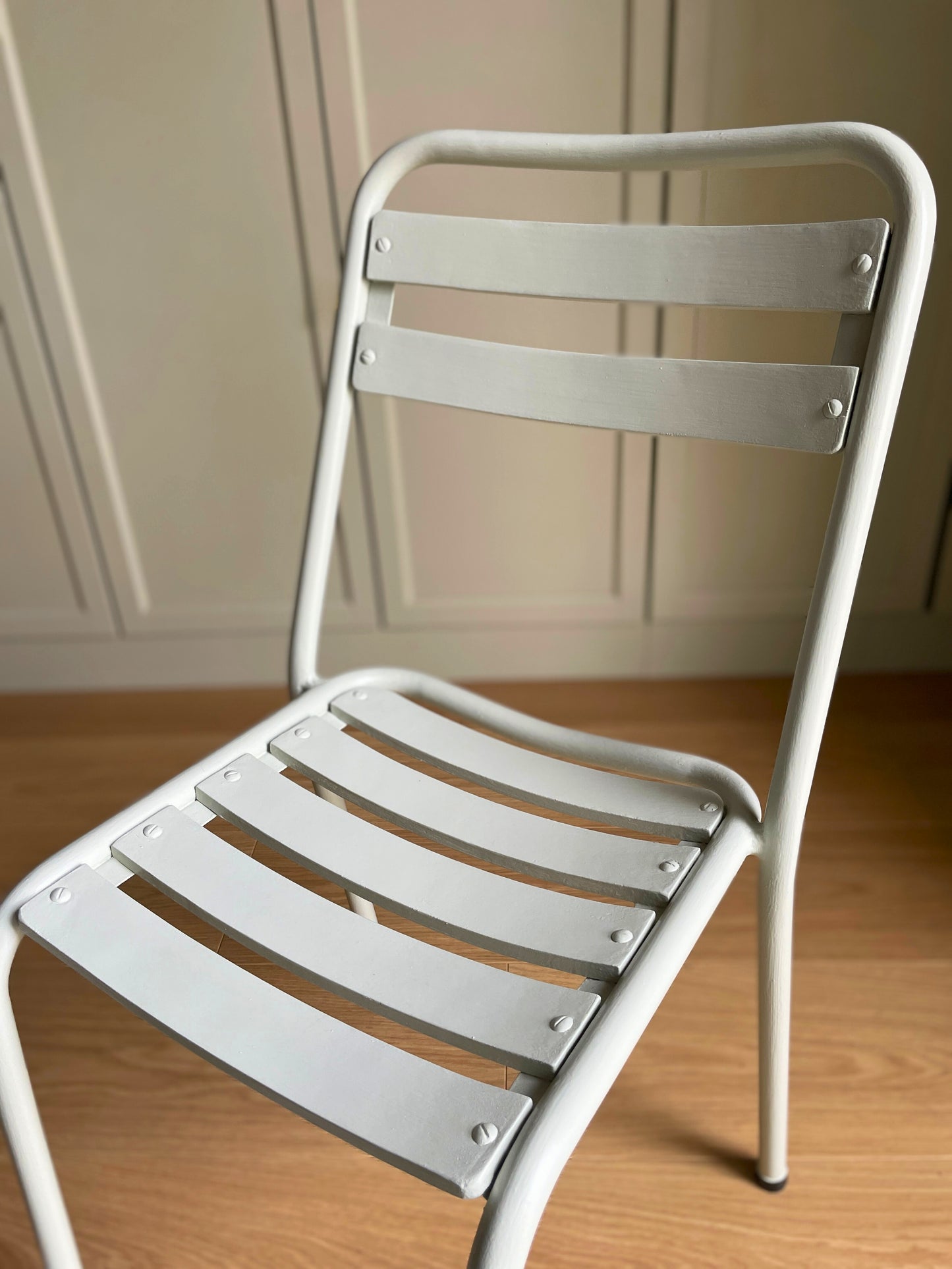Chaise style Tolix Ohmabergere