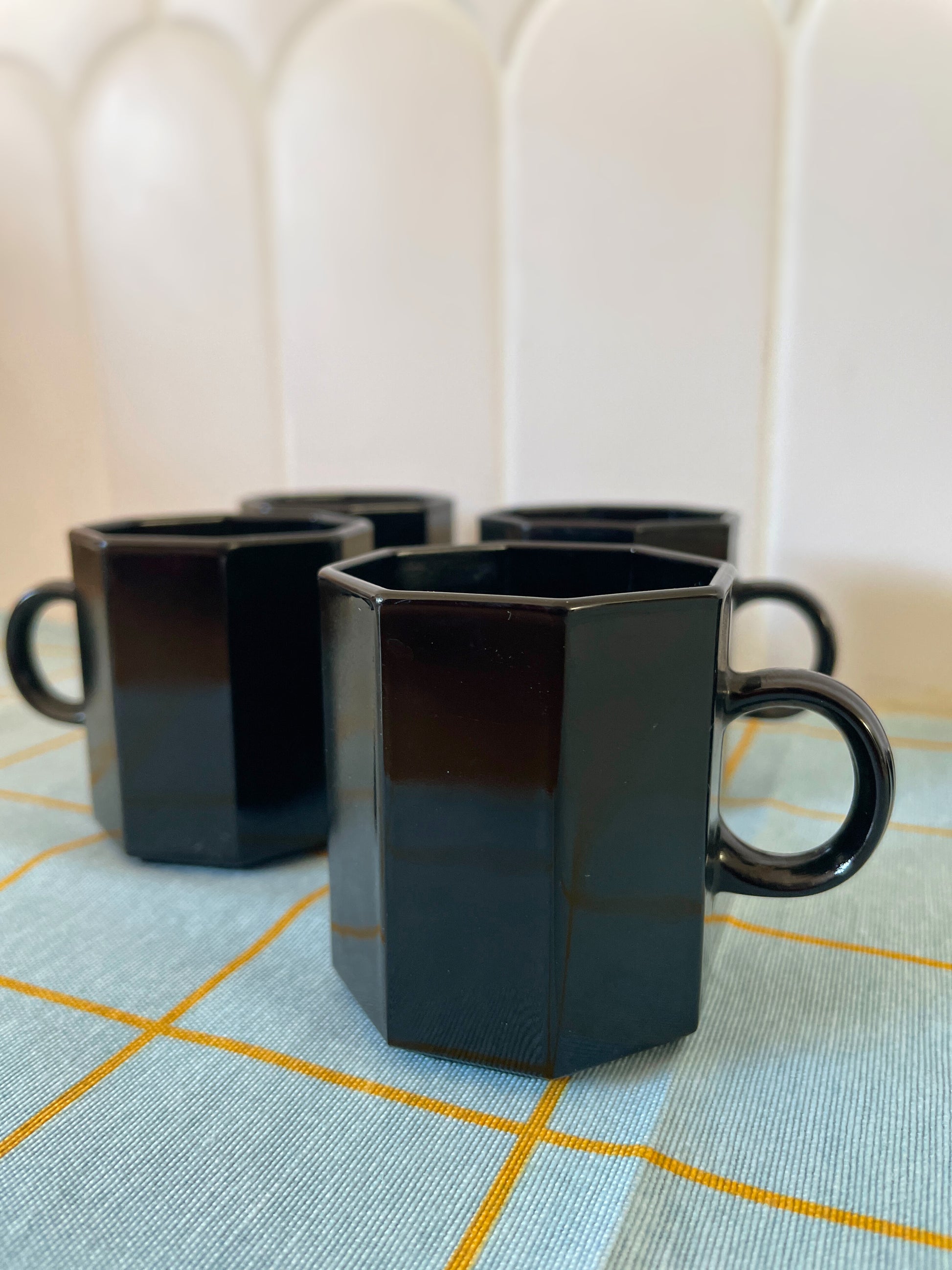 Set de 4 tasses à café vintage Ohmabergere