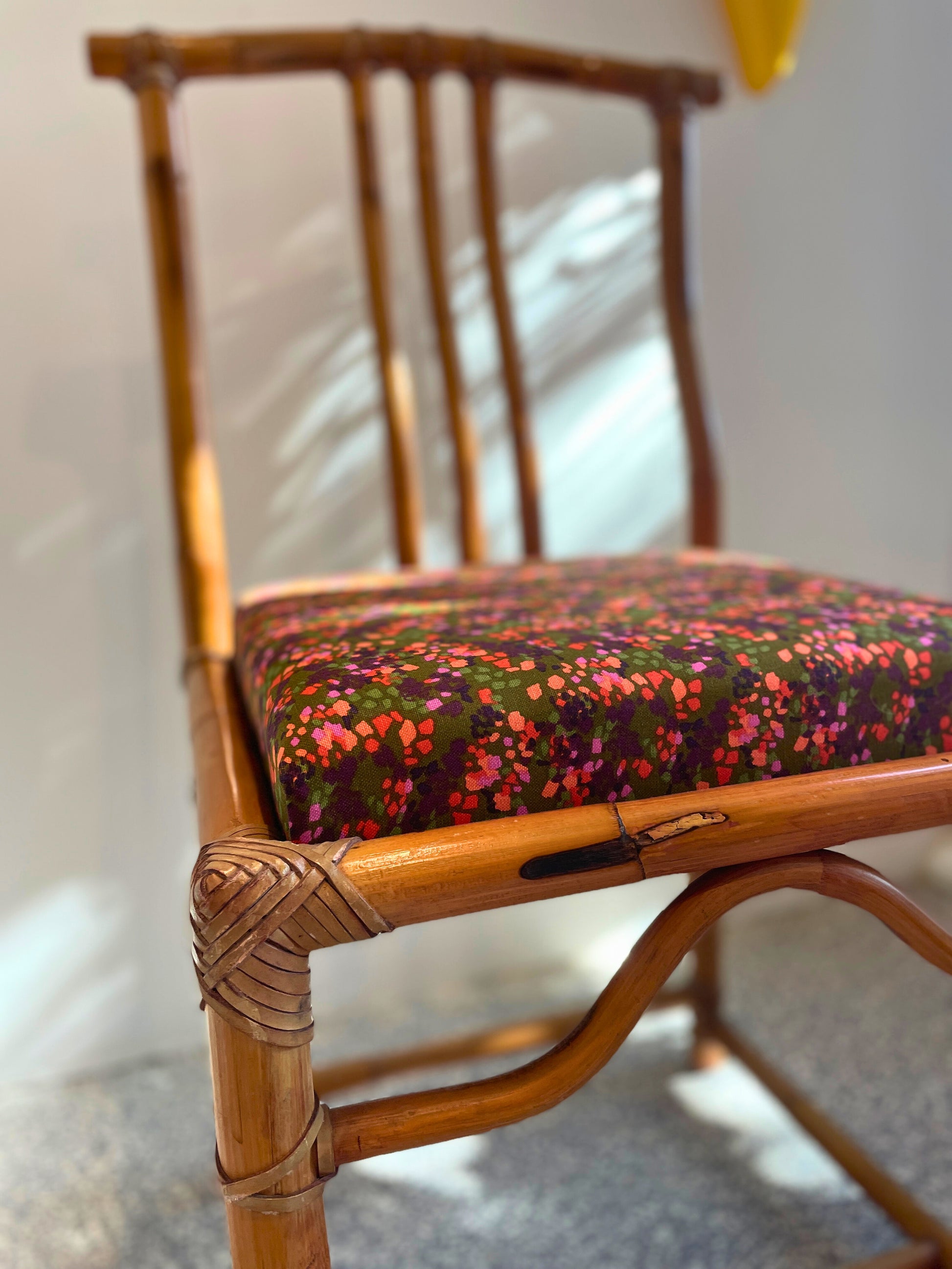Chaise bambou tissu confettis Ohmabergere