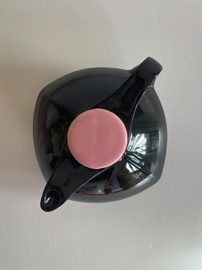 Théière céramique noire et rose Ohmabergere