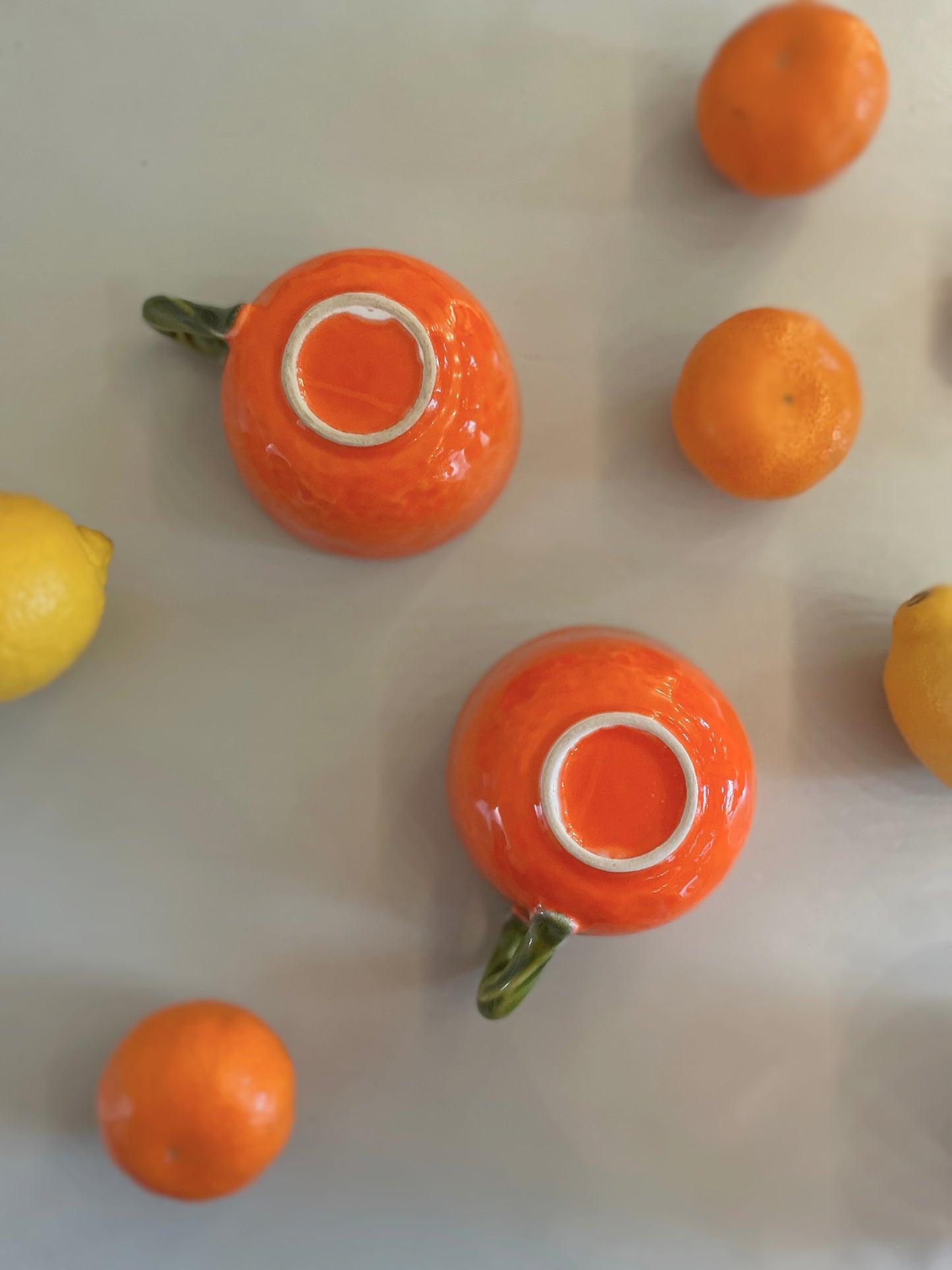 Duo tasses forme orange Ohmabergere