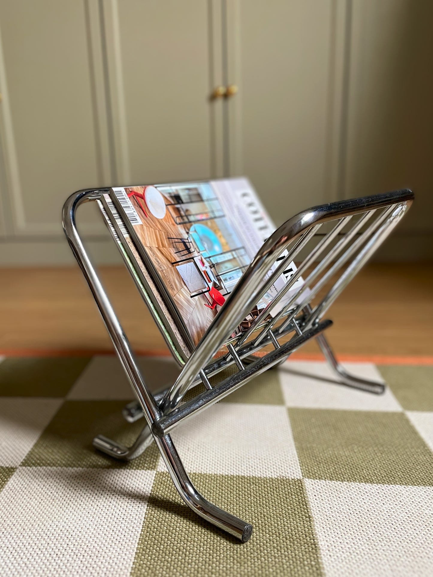 Porte revue chromé vintage Ohmabergere