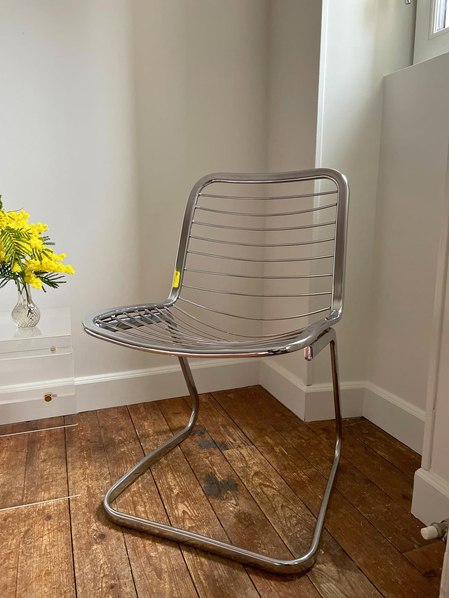 Chaise chromé design Ohmabergere